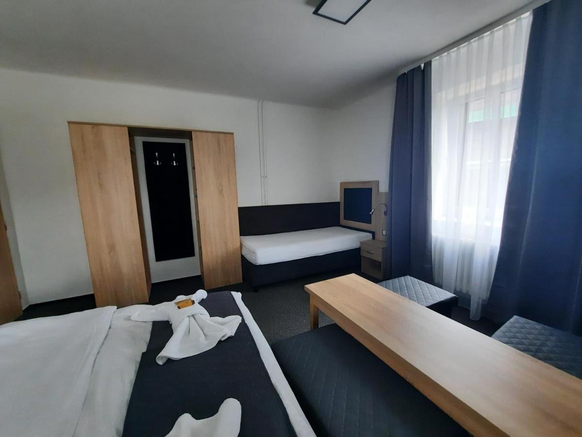 Cervenohorske Sedlo 3* Лоучна-над-Десноу